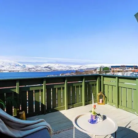 Delicate With Magical Views Appartamento Tromsø